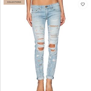 rag & bone Jeans- The Dre Boyfriend in Thrasher